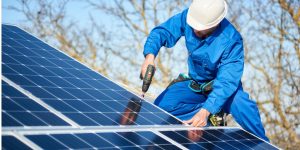Installation Maintenance Panneaux Solaires Photovoltaïques à Pertain